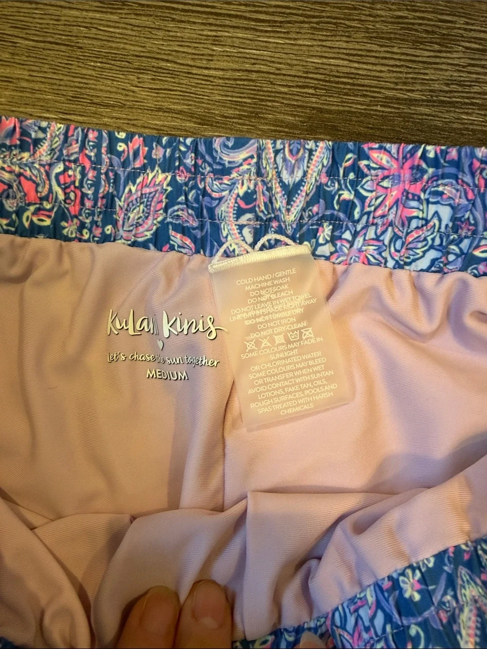 Kulani Kinis Blue Pink Paisley Swim Shorts Size Medium Lined